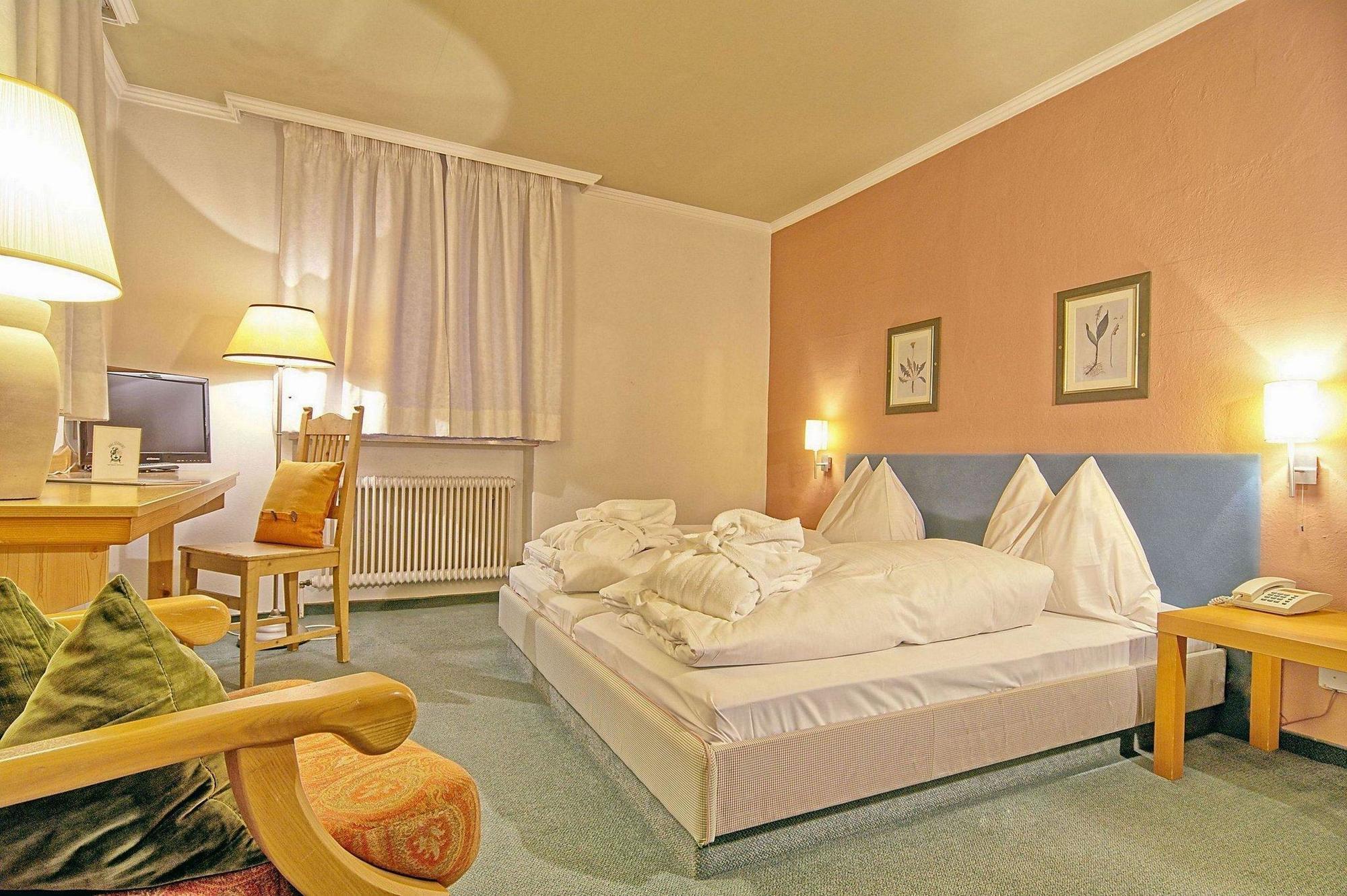 Hotel Walserwirt Esterno foto